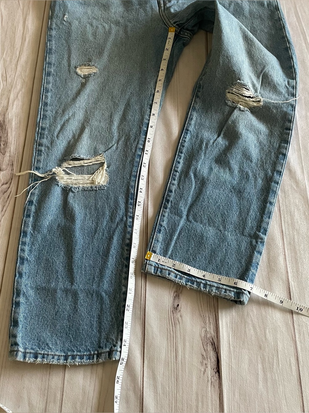 Levi’s 501 Original Cropped Jeans Women’s 29x26 Blue Button Fly Straight Leg - Picture 14 of 15